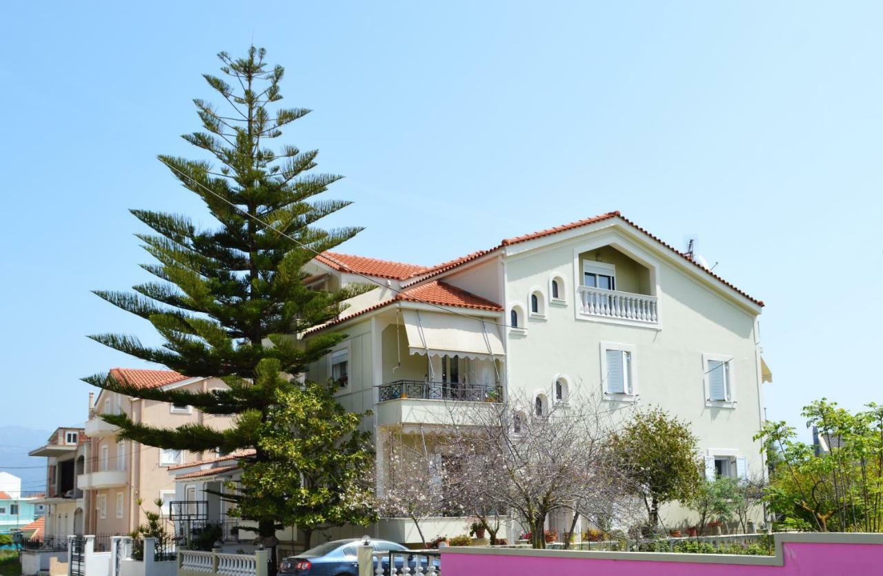 Araucaria Home Lixouri Ngoại thất bức ảnh